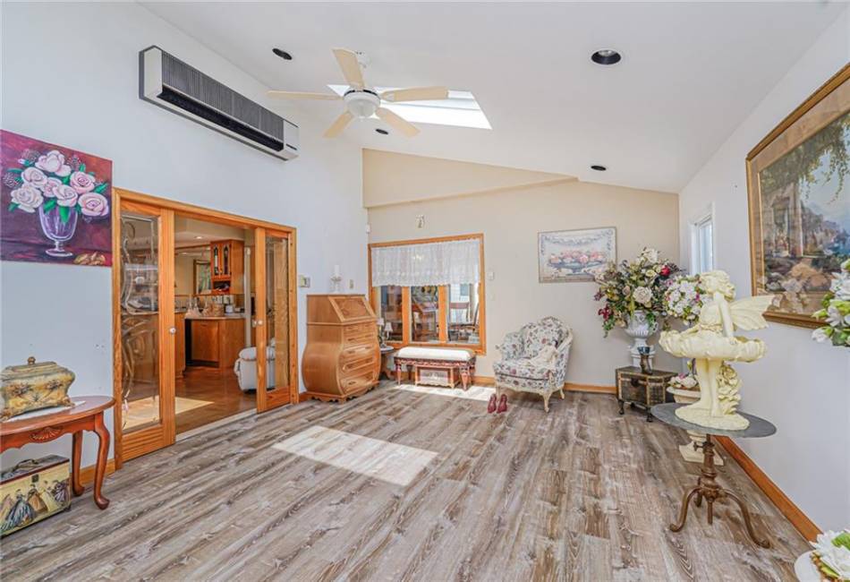 261 Chelsea Street, Staten Island, New York 10307, ,Residential,For Sale,Chelsea,492693