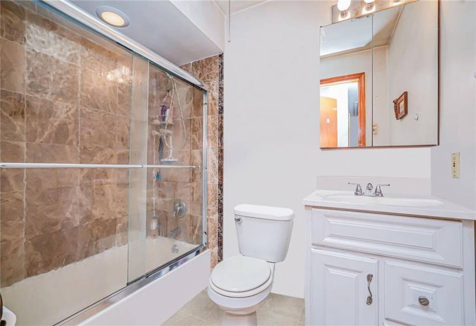 261 Chelsea Street, Staten Island, New York 10307, ,Residential,For Sale,Chelsea,492693