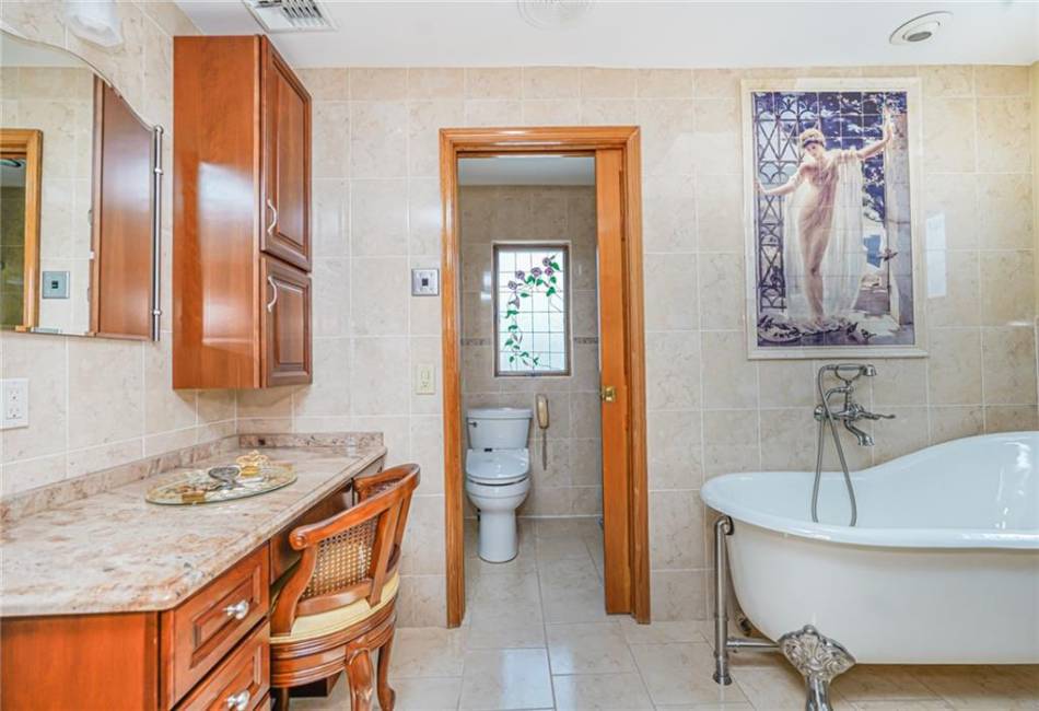 261 Chelsea Street, Staten Island, New York 10307, ,Residential,For Sale,Chelsea,492693