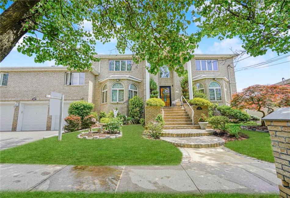 261 Chelsea Street, Staten Island, New York 10307, ,Residential,For Sale,Chelsea,492693