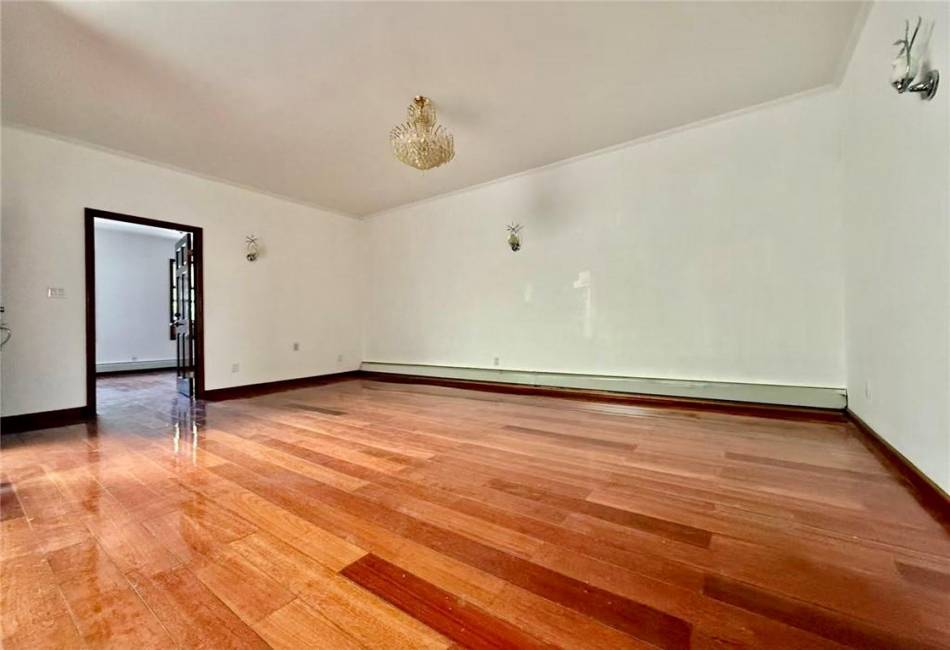 333 Parkville Avenue, Brooklyn, New York 11230, 3 Bedrooms Bedrooms, ,1 BathroomBathrooms,Rental,For Sale,Parkville,492699