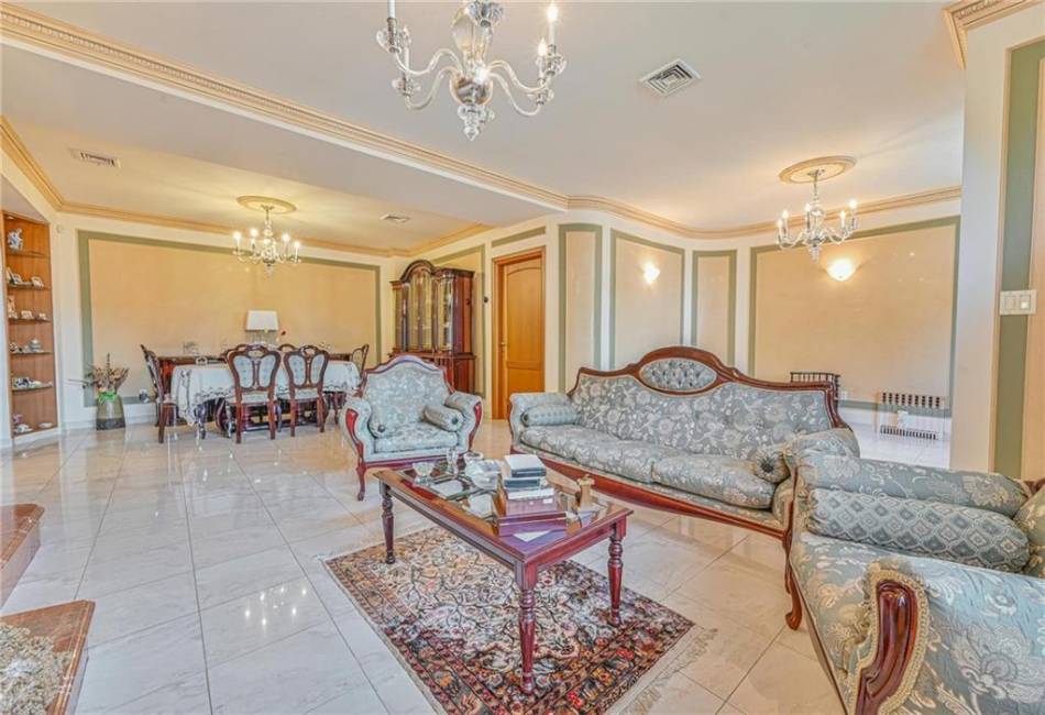 1401 74th Street, Brooklyn, New York 11228, 8 Bedrooms Bedrooms, ,5 BathroomsBathrooms,Residential,For Sale,74th,492655