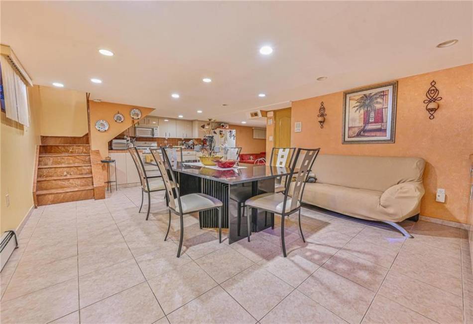 1401 74th Street, Brooklyn, New York 11228, 8 Bedrooms Bedrooms, ,5 BathroomsBathrooms,Residential,For Sale,74th,492655