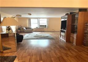 2626 Homecrest Avenue, Brooklyn, New York 11235, 2 Bedrooms Bedrooms, ,2 BathroomsBathrooms,Residential,For Sale,Homecrest,492700