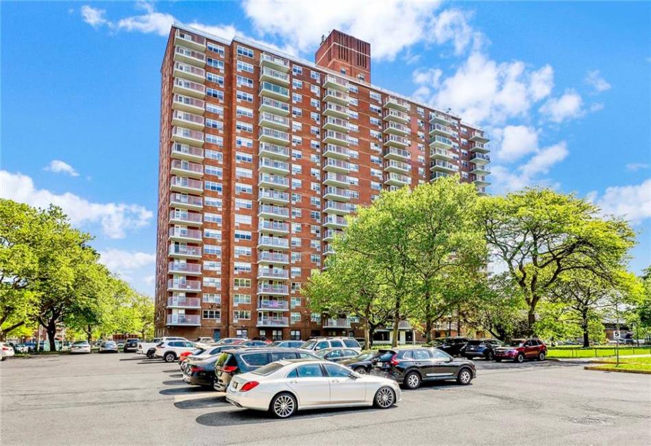 2483 16th Street, Brooklyn, New York 11214, 2 Bedrooms Bedrooms, ,1 BathroomBathrooms,Residential,For Sale,16th,492715