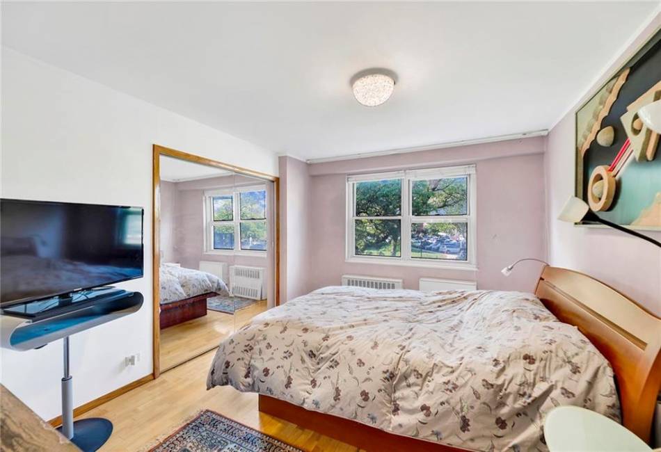 2483 16th Street, Brooklyn, New York 11214, 2 Bedrooms Bedrooms, ,1 BathroomBathrooms,Residential,For Sale,16th,492715