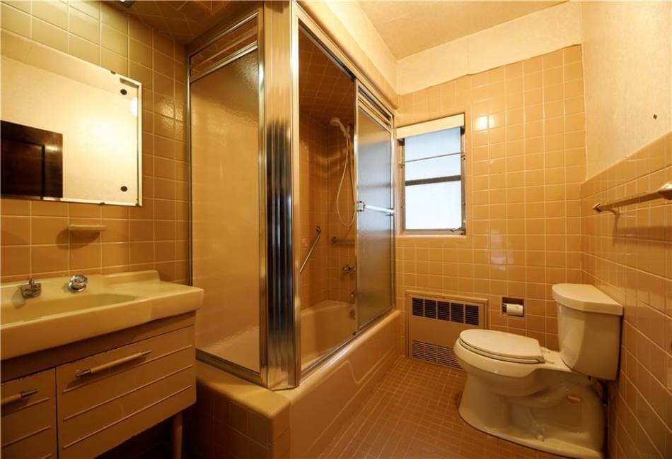 8016 Colonial Road, Brooklyn, New York 11209, 5 Bedrooms Bedrooms, ,3 BathroomsBathrooms,Residential,For Sale,Colonial,492719