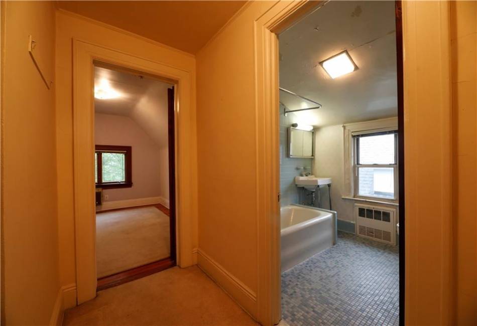 8016 Colonial Road, Brooklyn, New York 11209, 5 Bedrooms Bedrooms, ,3 BathroomsBathrooms,Residential,For Sale,Colonial,492719