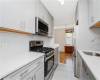 350 Richmond Terrace, Staten Island, New York 10301, 1 Bedroom Bedrooms, ,1 BathroomBathrooms,Residential,For Sale,Richmond,492722