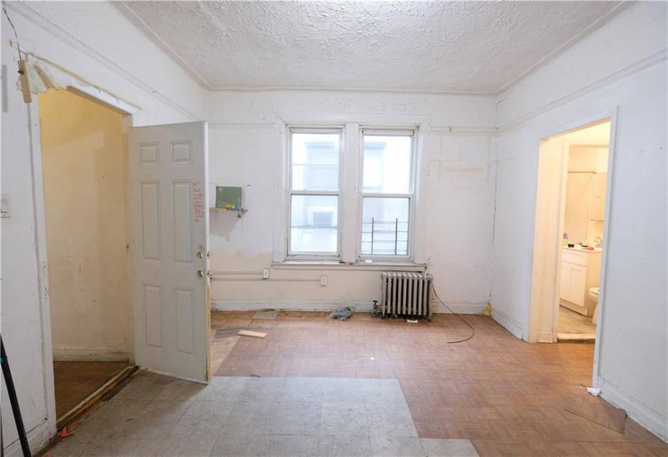 5313 8th Avenue, Brooklyn, New York 11220, ,Mixed Use,For Sale,8th,492724