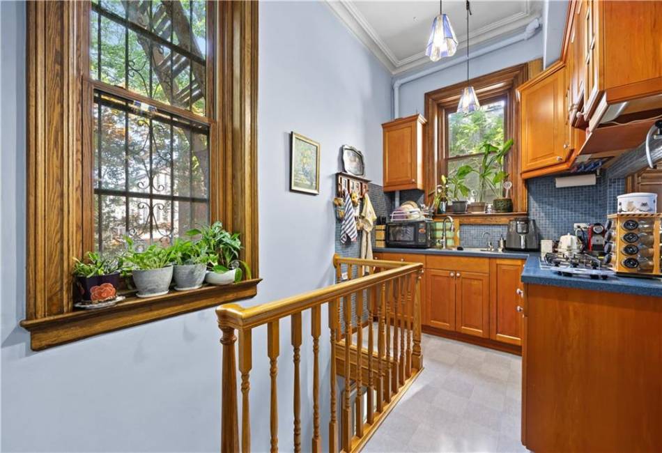 102 Prospect Park, Brooklyn, New York 11214, 2 Bedrooms Bedrooms, ,1 BathroomBathrooms,Residential,For Sale,Prospect,492635
