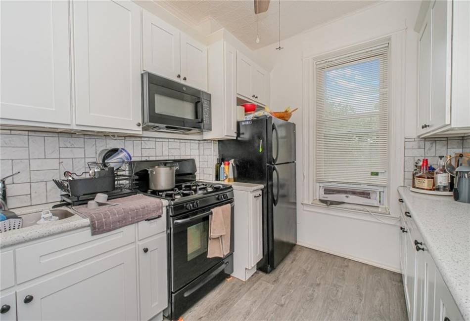 568 74th Street, Brooklyn, New York 11209, 5 Bedrooms Bedrooms, ,3 BathroomsBathrooms,Residential,For Sale,74th,492667