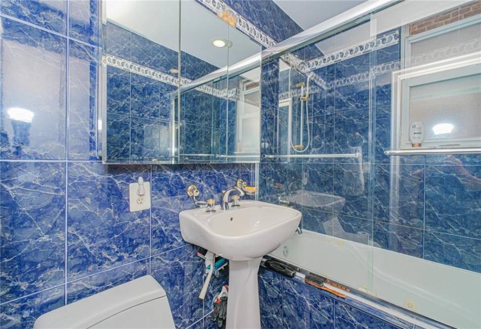 124 95th Street, Brooklyn, New York 11209, 5 Bedrooms Bedrooms, ,3 BathroomsBathrooms,Residential,For Sale,95th,492669