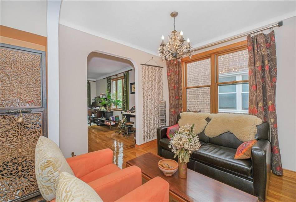 124 95th Street, Brooklyn, New York 11209, 5 Bedrooms Bedrooms, ,3 BathroomsBathrooms,Residential,For Sale,95th,492669