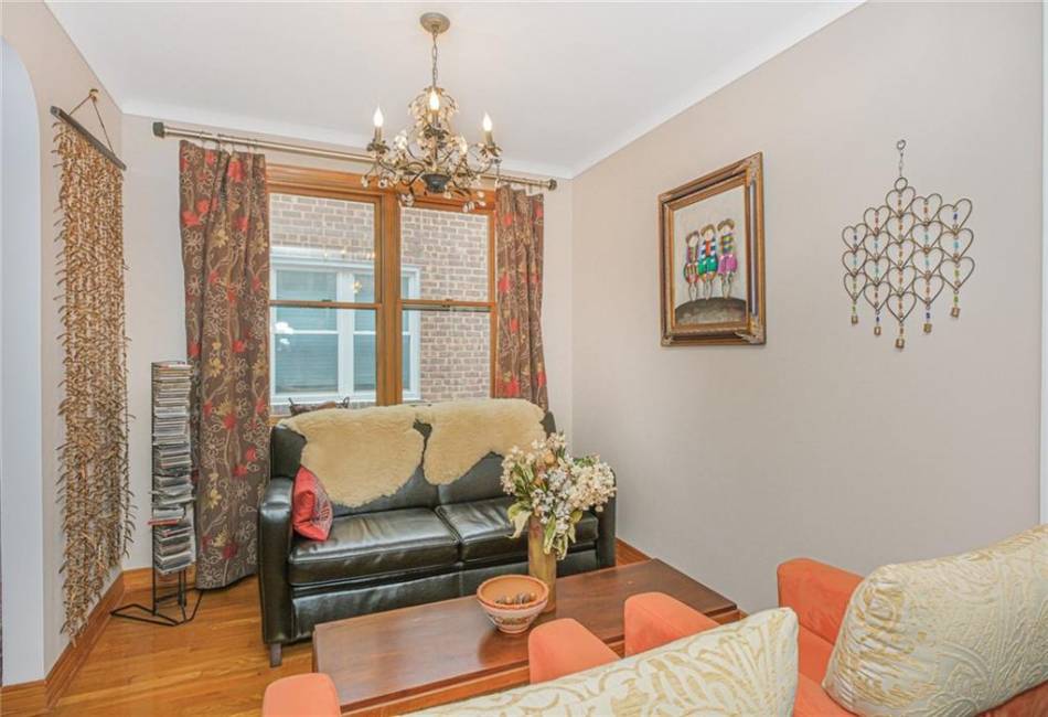 124 95th Street, Brooklyn, New York 11209, 5 Bedrooms Bedrooms, ,3 BathroomsBathrooms,Residential,For Sale,95th,492669