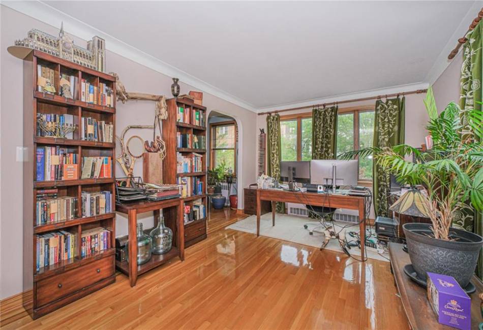 124 95th Street, Brooklyn, New York 11209, 5 Bedrooms Bedrooms, ,3 BathroomsBathrooms,Residential,For Sale,95th,492669