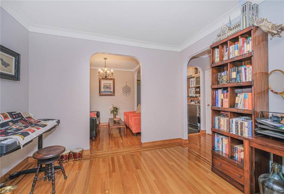 124 95th Street, Brooklyn, New York 11209, 5 Bedrooms Bedrooms, ,3 BathroomsBathrooms,Residential,For Sale,95th,492669