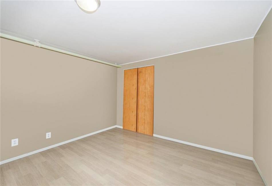 124 95th Street, Brooklyn, New York 11209, 5 Bedrooms Bedrooms, ,3 BathroomsBathrooms,Residential,For Sale,95th,492669