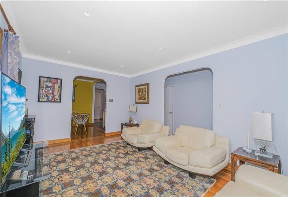 124 95th Street, Brooklyn, New York 11209, 5 Bedrooms Bedrooms, ,3 BathroomsBathrooms,Residential,For Sale,95th,492669