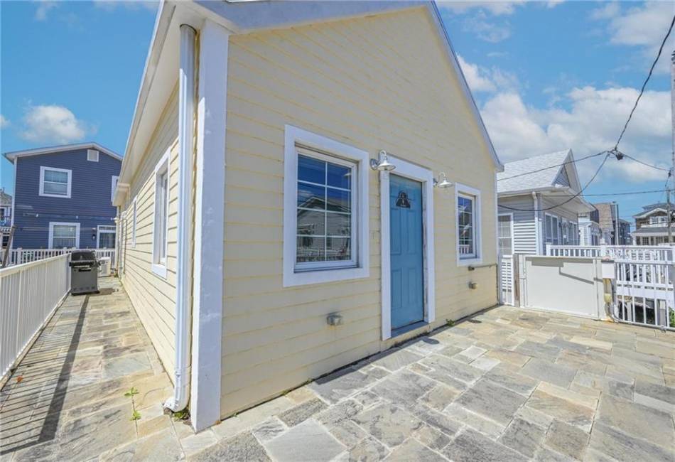 8 Hudson Walk, Breezy Point, New York 11697, 3 Bedrooms Bedrooms, ,1 BathroomBathrooms,Residential,For Sale,Hudson,492630