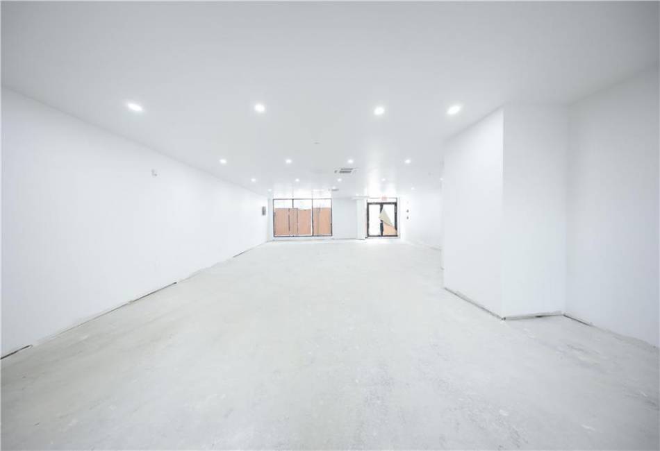 16502 Sanford Avenue, Flushing, New York 11358, ,Mixed Use,For Sale,Sanford,492728
