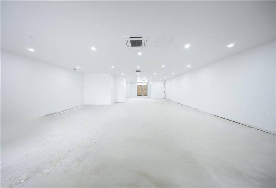 16502 Sanford Avenue, Flushing, New York 11358, ,Mixed Use,For Sale,Sanford,492728