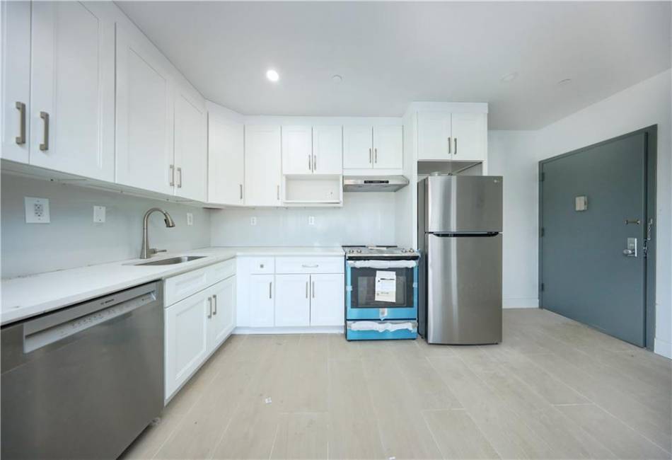 16502 Sanford Avenue, Flushing, New York 11358, ,Mixed Use,For Sale,Sanford,492728