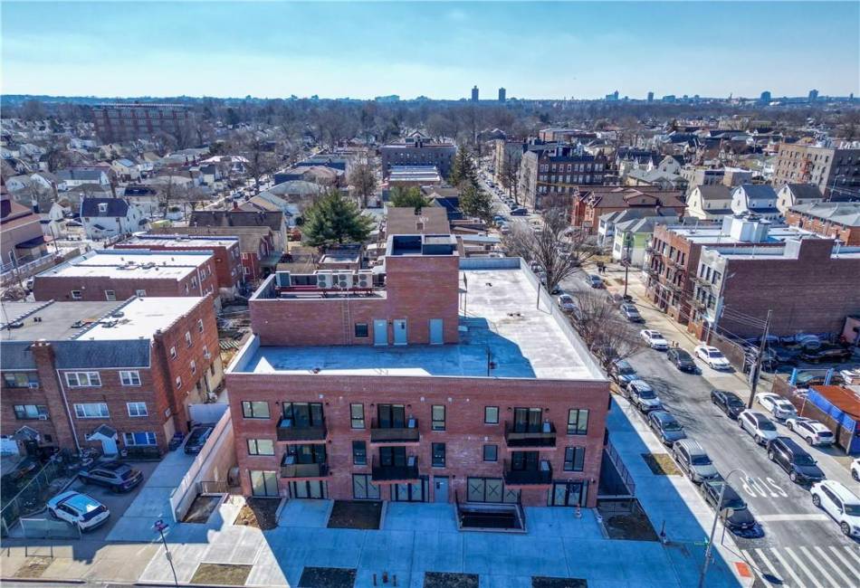 16502 Sanford Avenue, Flushing, New York 11358, ,Mixed Use,For Sale,Sanford,492728