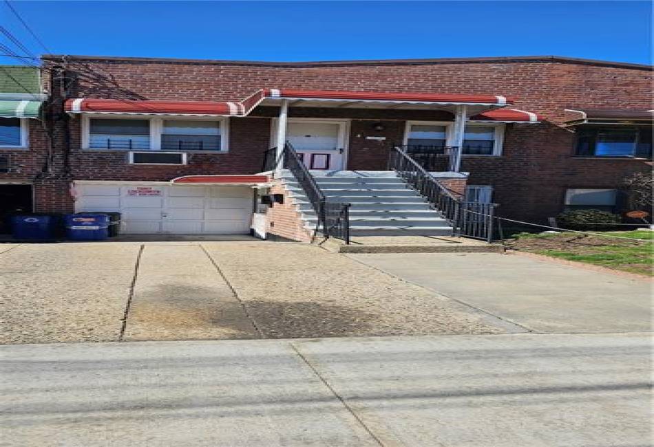 10017 Avenue L, Brooklyn, New York 11236, ,Residential,For Sale,Avenue L,492732