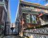 729 55th Street, Brooklyn, New York 11220, 8 Bedrooms Bedrooms, ,4 BathroomsBathrooms,Residential,For Sale,55th,492734