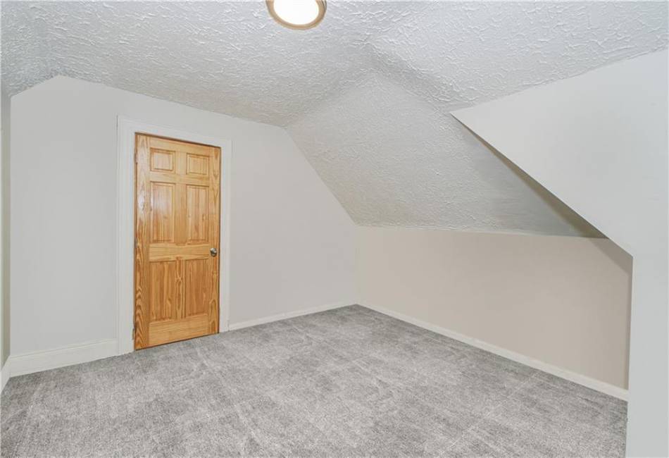 133 Bay 25th Street, Brooklyn, New York 11214, 7 Bedrooms Bedrooms, ,4 BathroomsBathrooms,Residential,For Sale,Bay 25th,492736