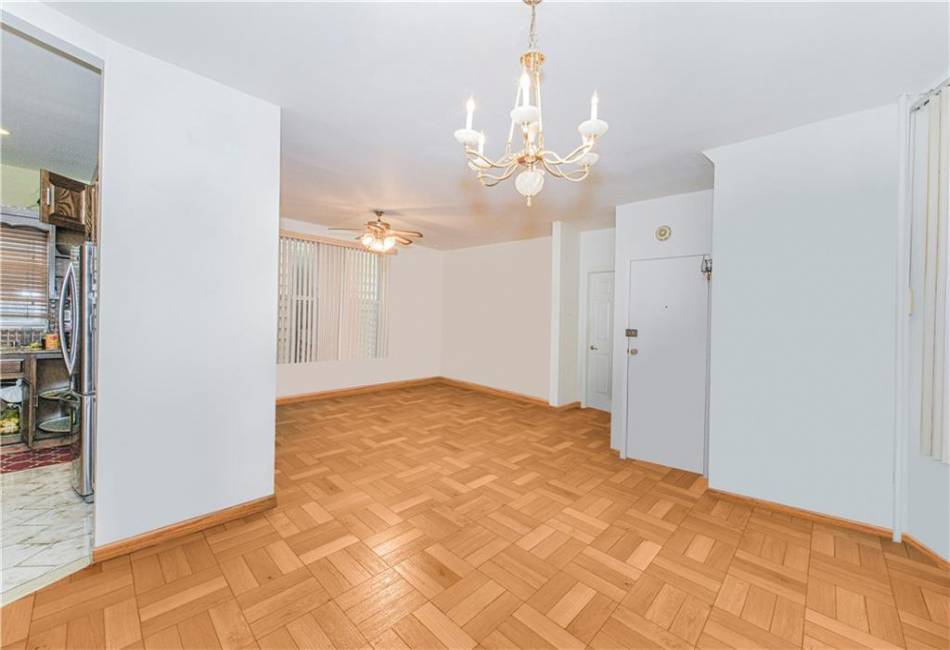 133 Bay 25th Street, Brooklyn, New York 11214, 7 Bedrooms Bedrooms, ,4 BathroomsBathrooms,Residential,For Sale,Bay 25th,492736