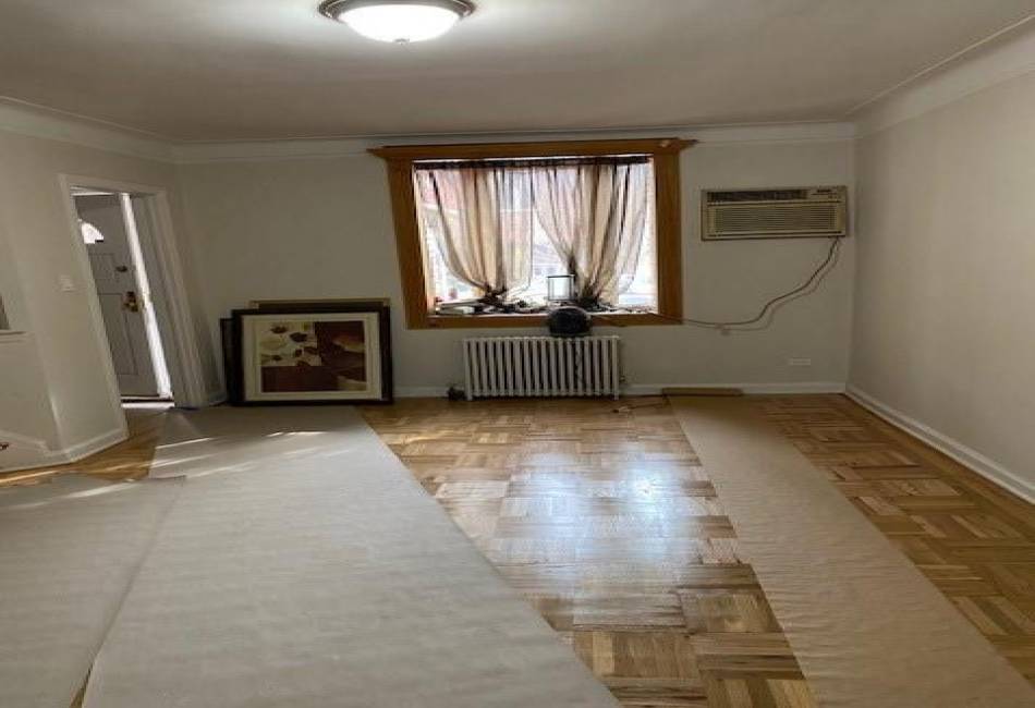 298 Bay 14th Street, Brooklyn, New York 11214, 2 Bedrooms Bedrooms, ,2 BathroomsBathrooms,Residential,For Sale,Bay 14th,489104