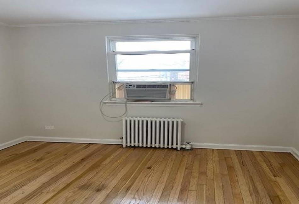 298 Bay 14th Street, Brooklyn, New York 11214, 2 Bedrooms Bedrooms, ,2 BathroomsBathrooms,Residential,For Sale,Bay 14th,489104