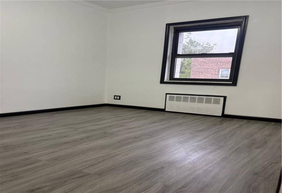 1155 Shore Parkway, Brooklyn, New York 11214, 2 Bedrooms Bedrooms, ,2 BathroomsBathrooms,Residential,For Sale,Shore,492723