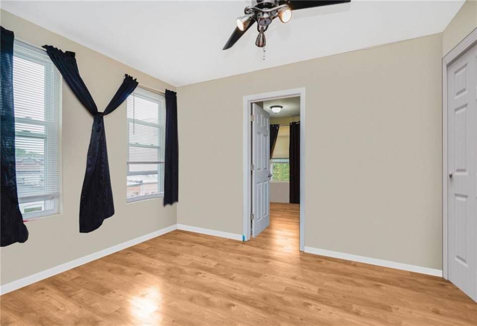 1113 68th Street, Brooklyn, New York 11219, 6 Bedrooms Bedrooms, ,4 BathroomsBathrooms,Residential,For Sale,68th,492746