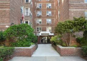 3165 Nostrand Avenue, Brooklyn, New York 11229, 1 Bedroom Bedrooms, ,1 BathroomBathrooms,Residential,For Sale,Nostrand,492753
