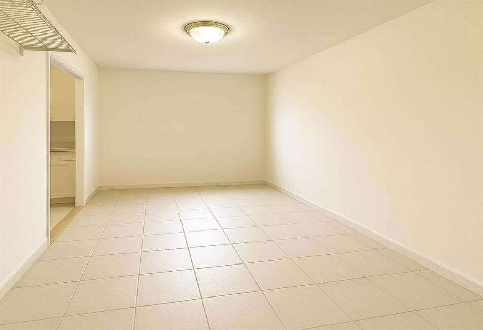 3165 Nostrand Avenue, Brooklyn, New York 11229, 1 Bedroom Bedrooms, ,1 BathroomBathrooms,Residential,For Sale,Nostrand,492753