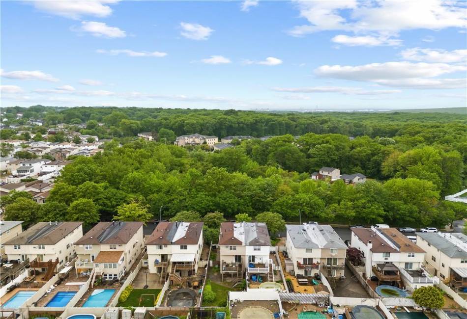 49 Shotwell Avenue, Staten Island, New York 10312, 4 Bedrooms Bedrooms, ,3 BathroomsBathrooms,Residential,For Sale,Shotwell,492743
