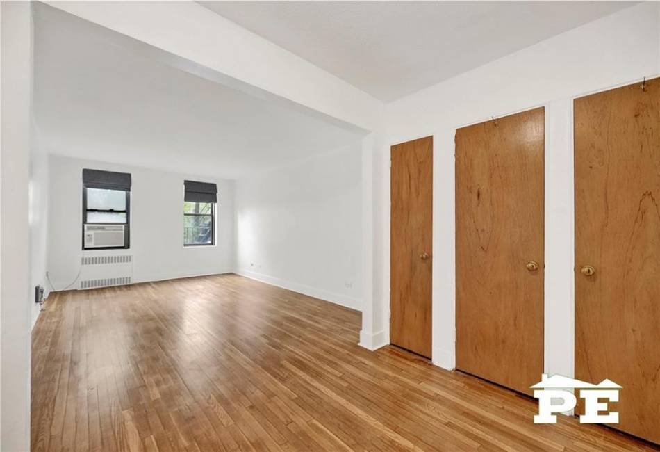 3105 Avenue V, Brooklyn, New York 11229, 1 Bedroom Bedrooms, ,1 BathroomBathrooms,Residential,For Sale,Avenue V,492757