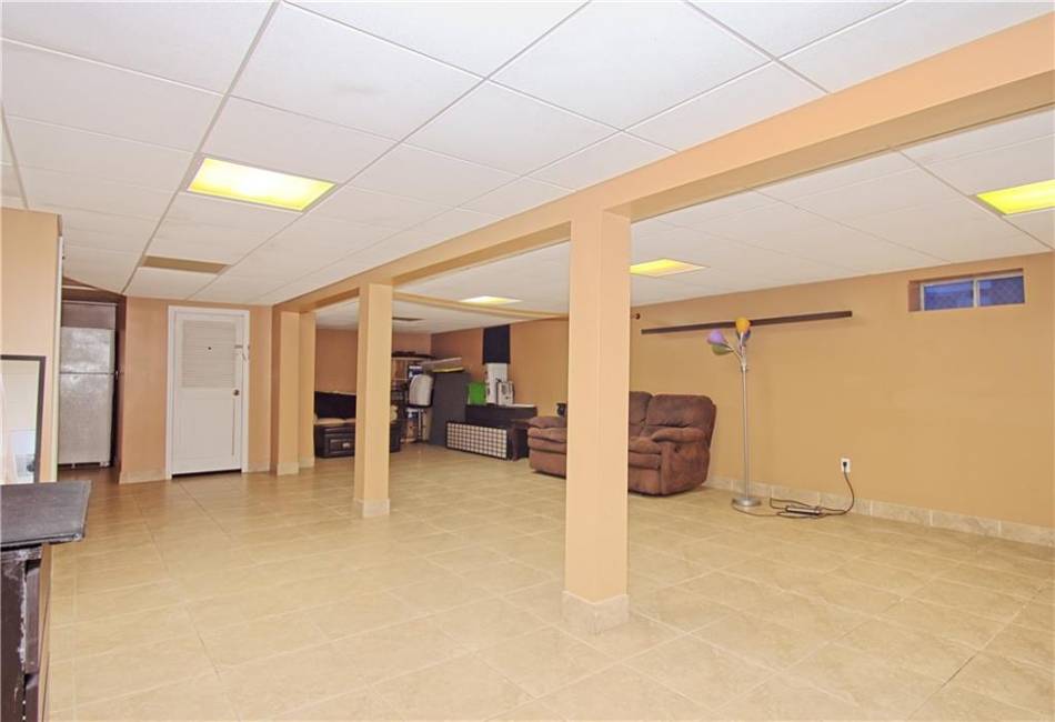 2309 Hylan Boulevard, Staten Island, New York 10306, 6 Bedrooms Bedrooms, ,3 BathroomsBathrooms,Residential,For Sale,Hylan,492763