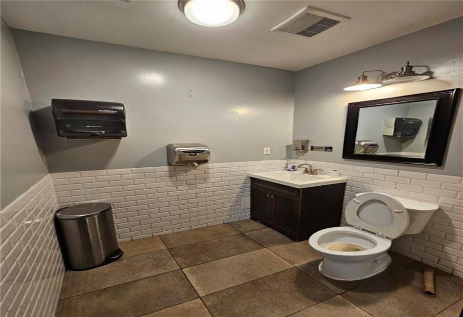 2172 Flatbush Avenue, Brooklyn, New York 11234, ,Rental,For Sale,Flatbush,492772