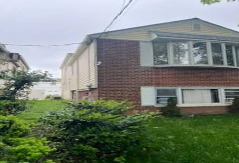 105-61 Flatlands 7th Street, Brooklyn, New York 11236, ,Residential,For Sale,Flatlands 7th,492777