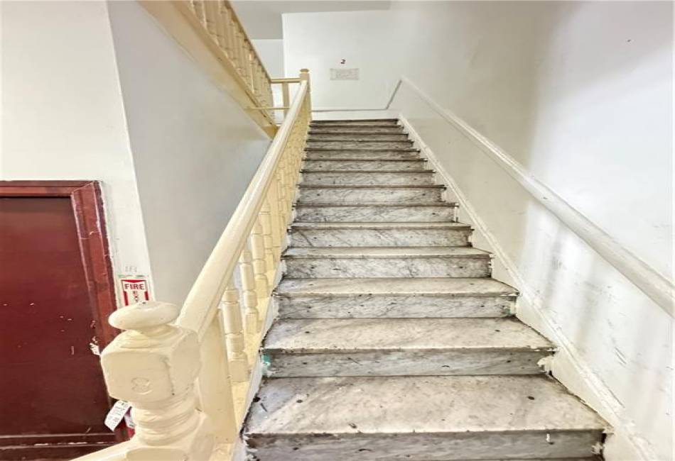 4002 8th Avenue, Brooklyn, New York 11232, ,Mixed Use,For Sale,8th,492592