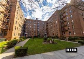 2425 Haring Street, Brooklyn, New York 11235, 2 Bedrooms Bedrooms, ,1 BathroomBathrooms,Residential,For Sale,Haring,492779
