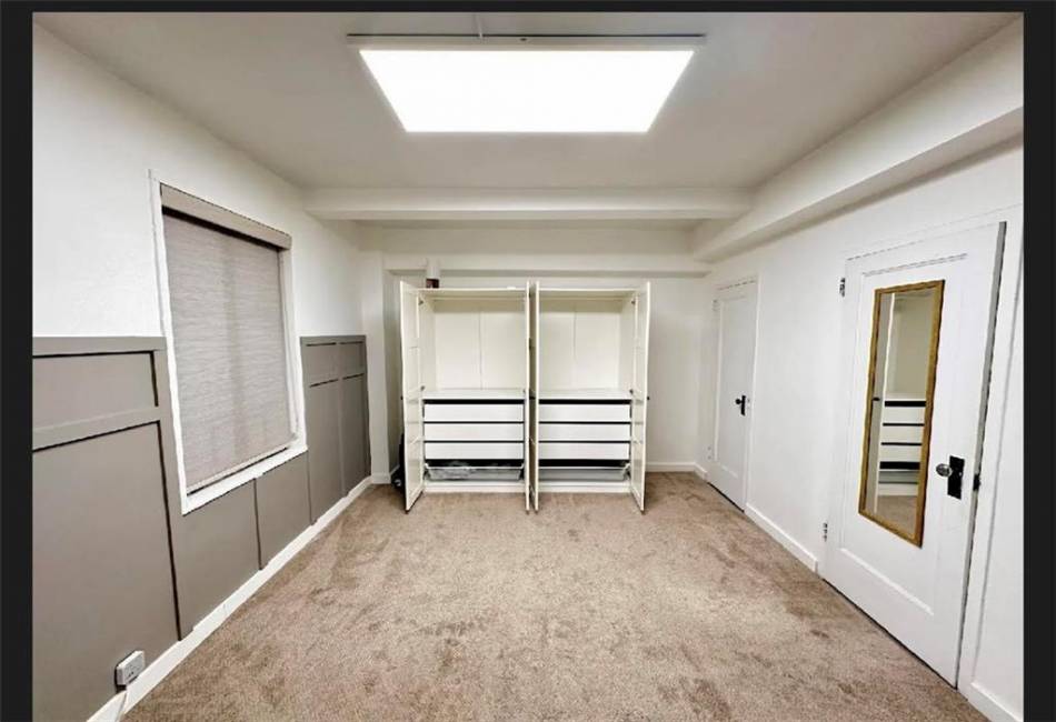 89 Metropolitan Oval, Bronx, New York 10462, 1 Bedroom Bedrooms, ,1 BathroomBathrooms,Rental,For Sale,Metropolitan Oval,492784