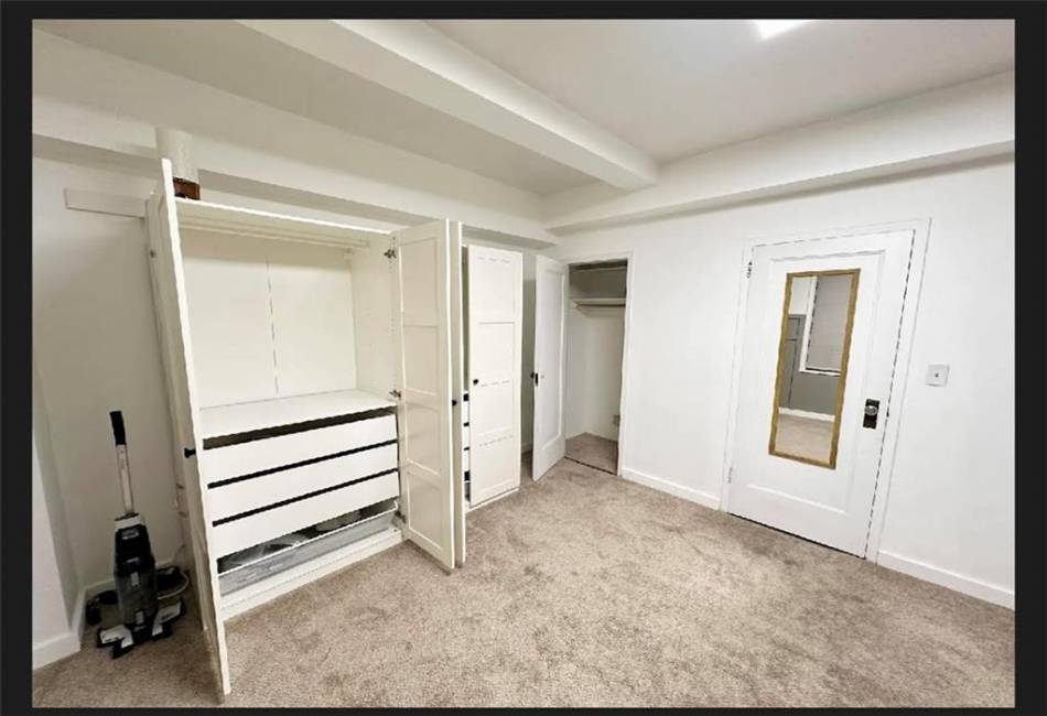 89 Metropolitan Oval, Bronx, New York 10462, 1 Bedroom Bedrooms, ,1 BathroomBathrooms,Rental,For Sale,Metropolitan Oval,492784