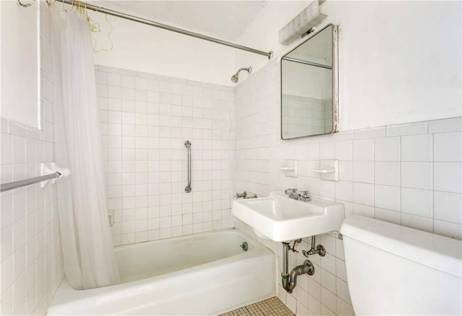 333 Pearl Street, New York, New York 10038, 1 Bedroom Bedrooms, ,1 BathroomBathrooms,Residential,For Sale,Pearl,492788