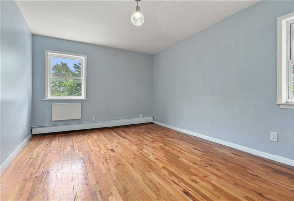 1021 87th Street, Kings, New York 11236, 3 Bedrooms Bedrooms, ,2 BathroomsBathrooms,Residential,For Sale,87th,484111