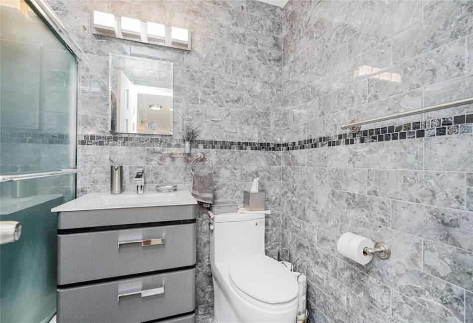 2483 16th Street, Brooklyn, New York 11214, 2 Bedrooms Bedrooms, ,1 BathroomBathrooms,Residential,For Sale,16th,492785